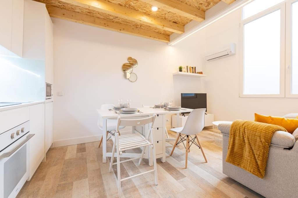 Amplio Apto A 300M De Retiro Madrid Ngoại thất bức ảnh